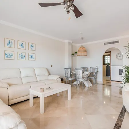 Incredible With Sea Views And Balcony Appartement Mijas