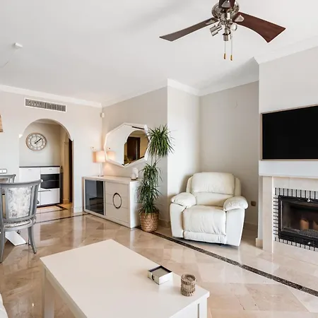 Incredible With Sea Views And Balcony Mijas