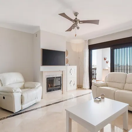 Incredible With Sea Views And Balcony Appartement Mijas